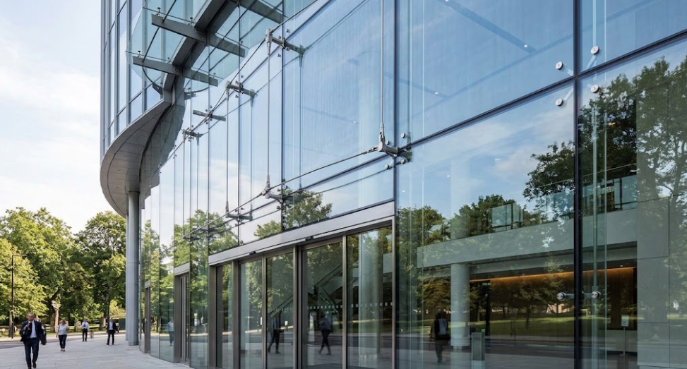 Modern point glass system